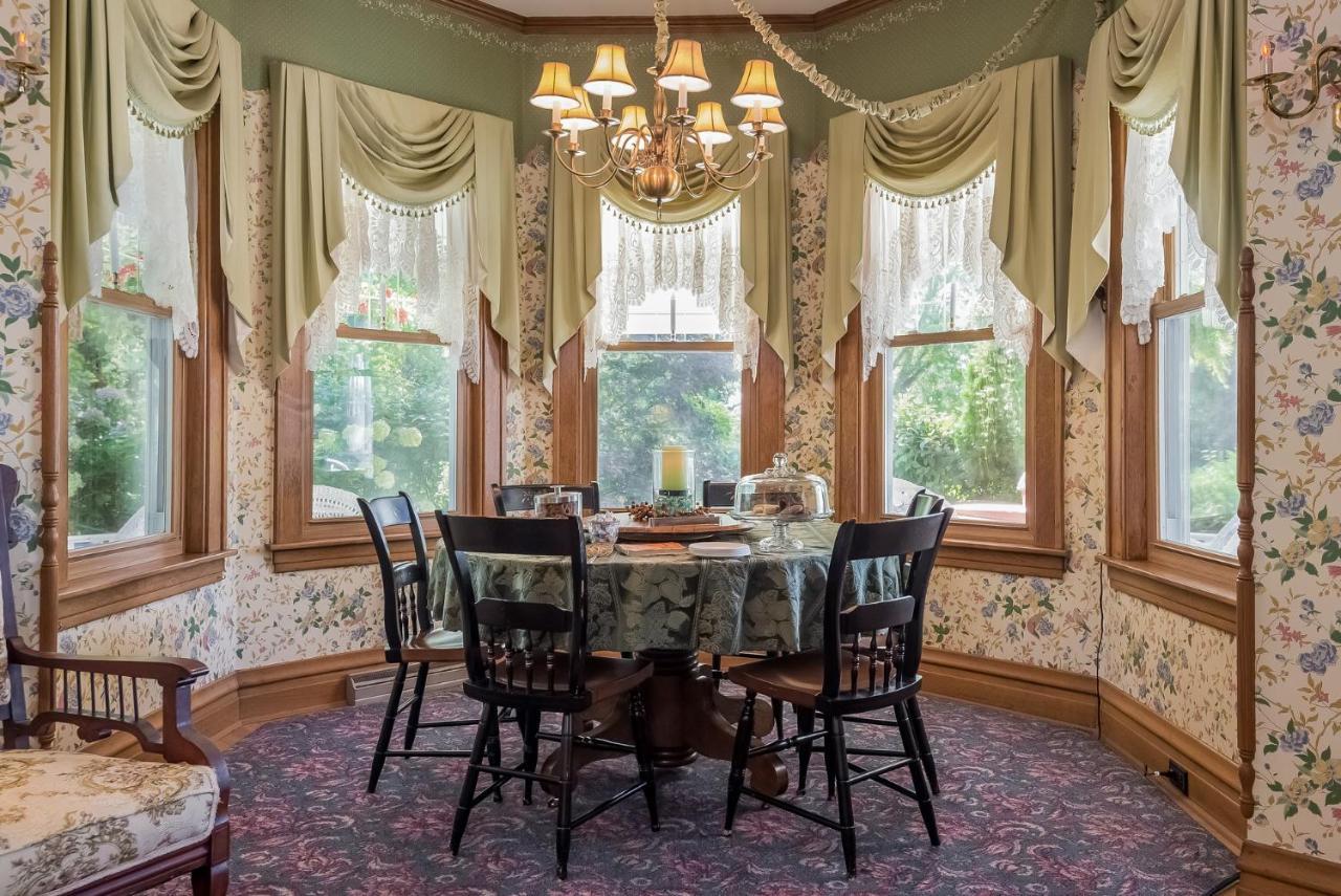 Bed and Breakfast Kingsley House Fennville Экстерьер фото